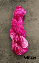 Load image into Gallery viewer, Die Wollwichtel - Kiss of Aphrodite - Strelitzia's Florist & Irish Craft Shop