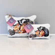 Load image into Gallery viewer, Twas the night before Christmas Make-up Bag - Strelitzia's Florist & Irish Craft Shop