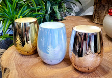 Load image into Gallery viewer, Glengarriff Organic Soy Candle - Christmas - Strelitzia's Flower & Irish Craft Shop