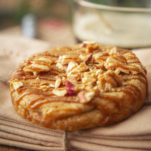 Load image into Gallery viewer, Gael Pâtisserie - COOKIE | COOKIE - Apple Cinnamon (Tatin style) - Strelitzia&#39;s Florist &amp; Irish Craft Shop