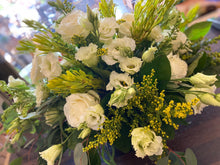 Load image into Gallery viewer, A Cream &amp; Green Fresh Flower Bouquet - Strelitzia&#39;s Florist &amp; Irish Craft Shop