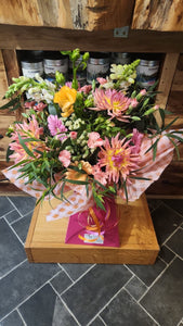 A Dahlia Beauty Fresh Flower Bouquet