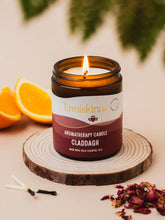 Load image into Gallery viewer, Enniskinn - Handmade N.Irish Selfcare - Claddagh Aromatherapy Candle - 100% essential oils
