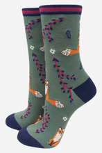Load image into Gallery viewer, Sock Talk - Women&#39;s Fox Novelty Ankle Socks Leaf Print Green